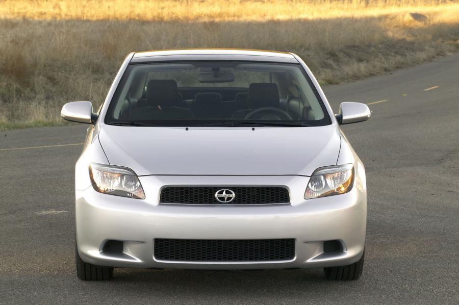  Scion tC 2005 года  (фото 50 из 130)